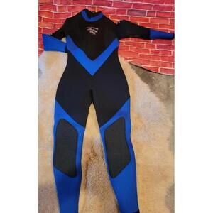 Action Plus Titanium Wetsuit 7/5 M Scuba Diving Large Full WOMEN'S Suit NWT #C6